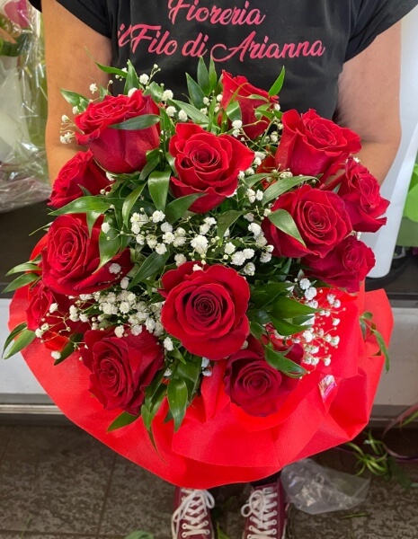 Bouquet Rotondo di Rose Rosse